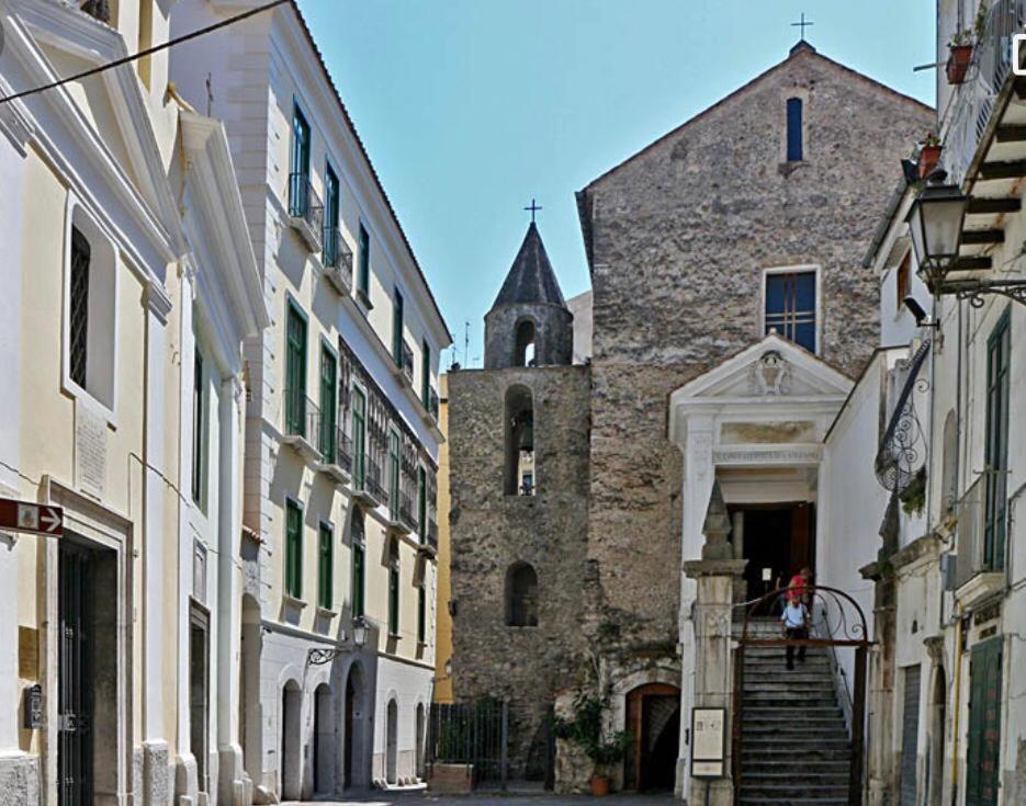 Danlu Bed & Breakfast Salerno Bagian luar foto